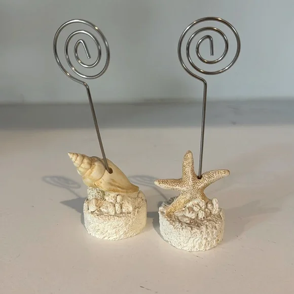 Beach-Themed Photo Holder Holders with Shell and Starfish placecard resin - Picture 2 of 3